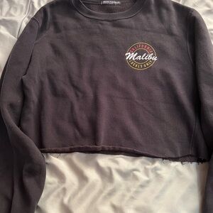 Brandy Melville cropped Sweatshirt